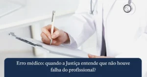 Erro médico: médica preenchendo prontuário em hospital, representando casos em que a Justiça entende não haver falha profissional e nega pedido de indenização.