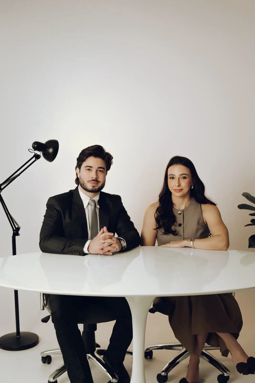 Dra. Daniele Moura e Dr. Matheus Melo